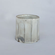 画像をギャラリービューアに読み込む, 花岡隆