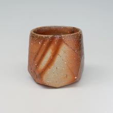 画像をギャラリービューアに読み込む, 伊勢﨑晃一朗