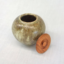 画像をギャラリービューアに読み込む, 長谷川奈津