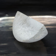 画像をギャラリービューアに読み込む, 荒川尚也