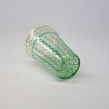 画像をギャラリービューアに読み込む, 内田守