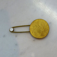 画像をギャラリービューアに読み込む, 坂野友紀