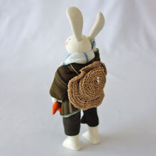 画像をギャラリービューアに読み込む, 【京谷安子】働き者のうさぎさん親子