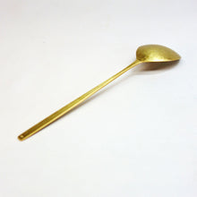 画像をギャラリービューアに読み込む, 坂野友紀