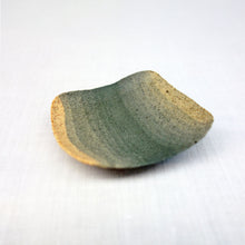 画像をギャラリービューアに読み込む, 眞嶋青