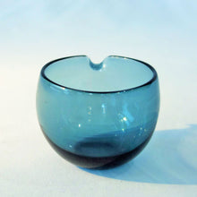 画像をギャラリービューアに読み込む, 津田清和