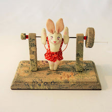 画像をギャラリービューアに読み込む, 【小松靖治】鉄棒のからくりうさぎ