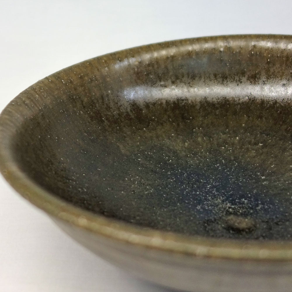 長谷川奈津】no.15 鉄釉鉢 – 工房イクコオンラインショップ