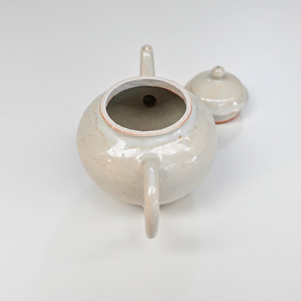 三笘修】No.49 白磁茶壷 – 工房イクコオンラインショップ