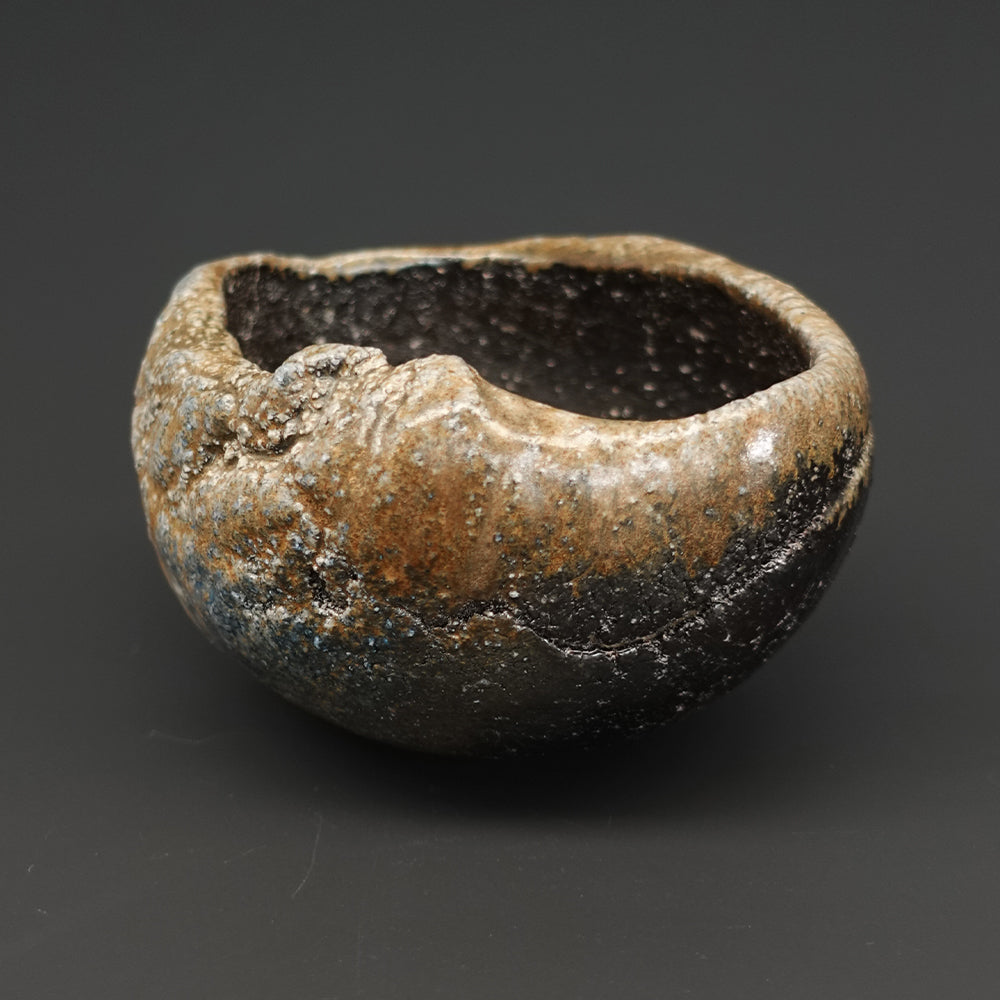 伊勢﨑晃一朗】黒茶盌 – 工房イクコオンラインショップ