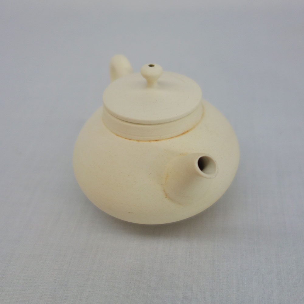 横山秀樹 茶入れ × 内田鋼一 蓋 横山秀樹 茶入れ × 内田鋼一 蓋 内田鋼一】no.14-3 白