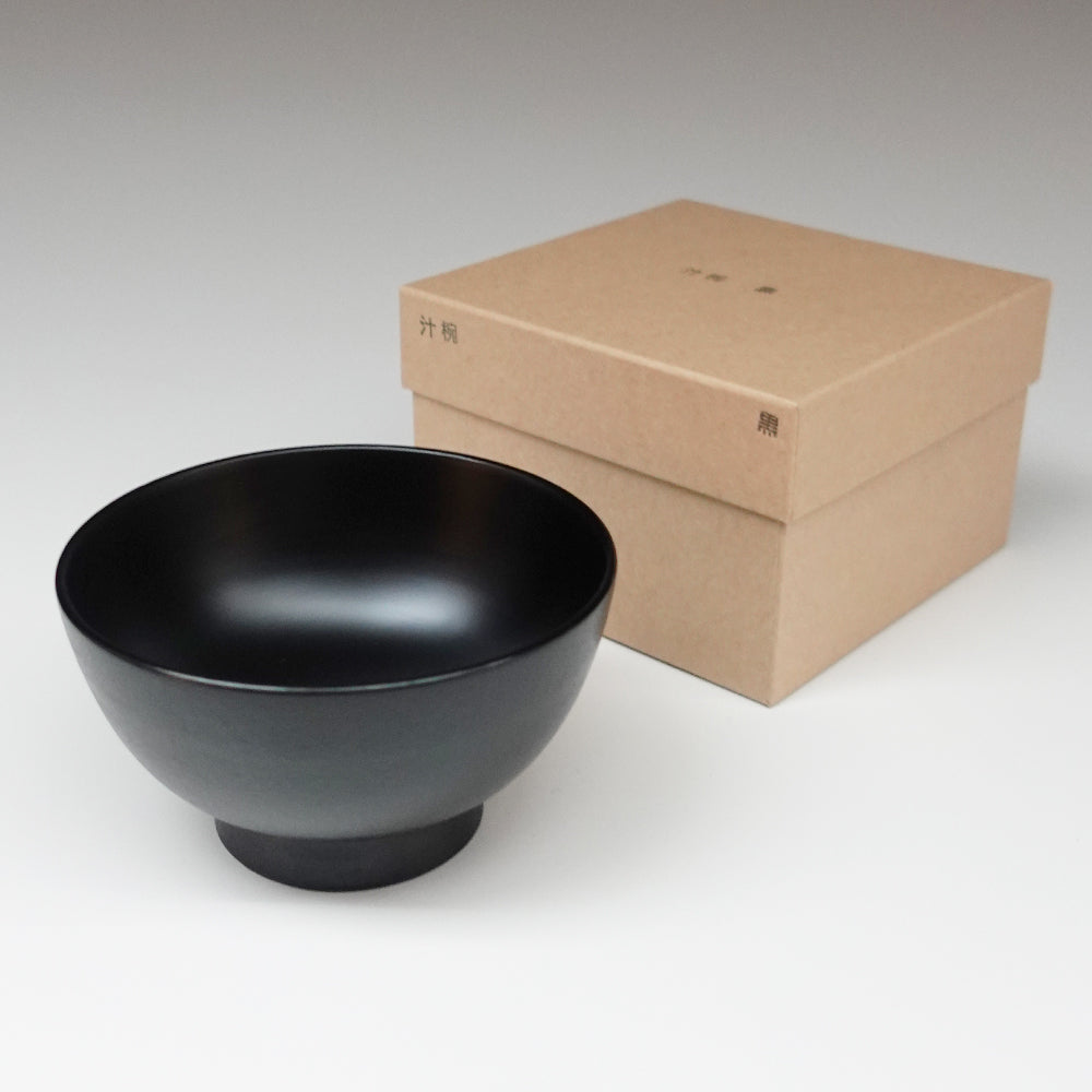 赤木明登　汁椀 モダンなセンスが光る、赤木明登による輪島塗の汁椀。 – 『&Premium