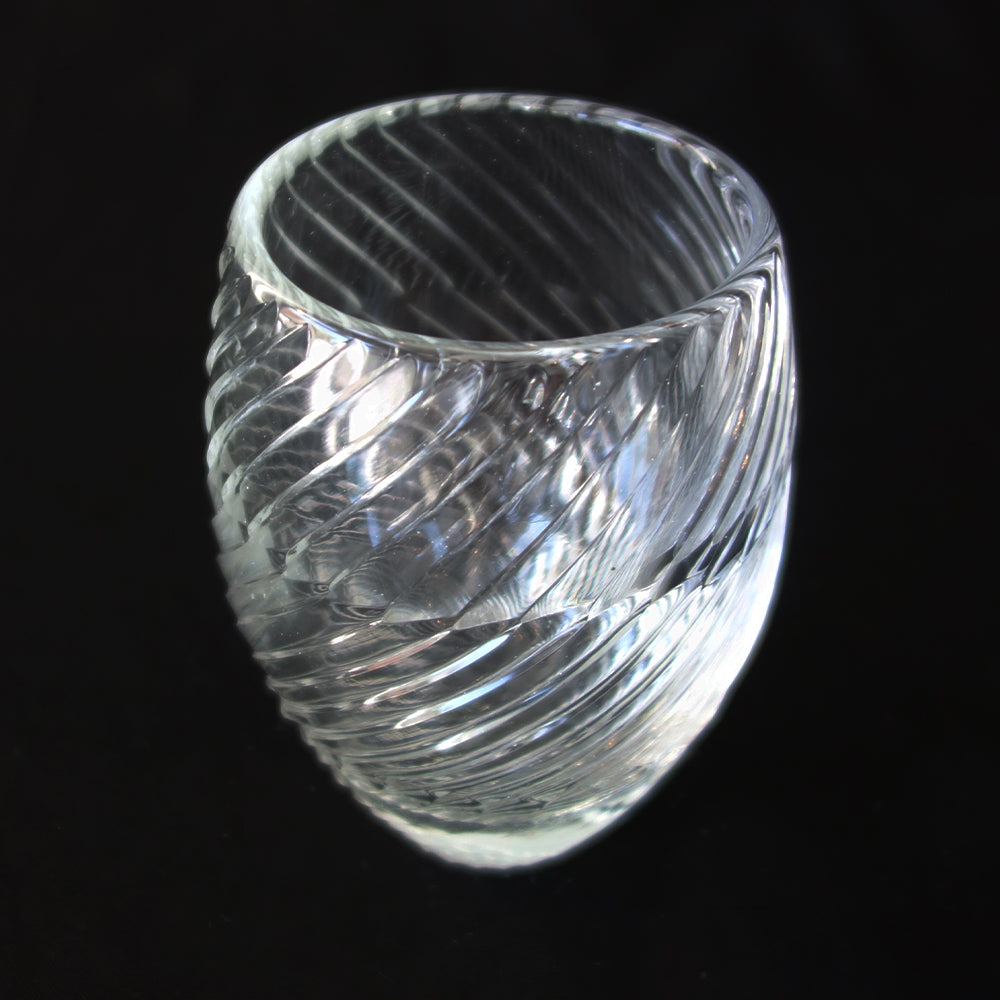 内田守　ガラス作家　レースガラス　ぐい呑 内田守 ガラス作家 レースガラス ぐい呑 - メルカリ