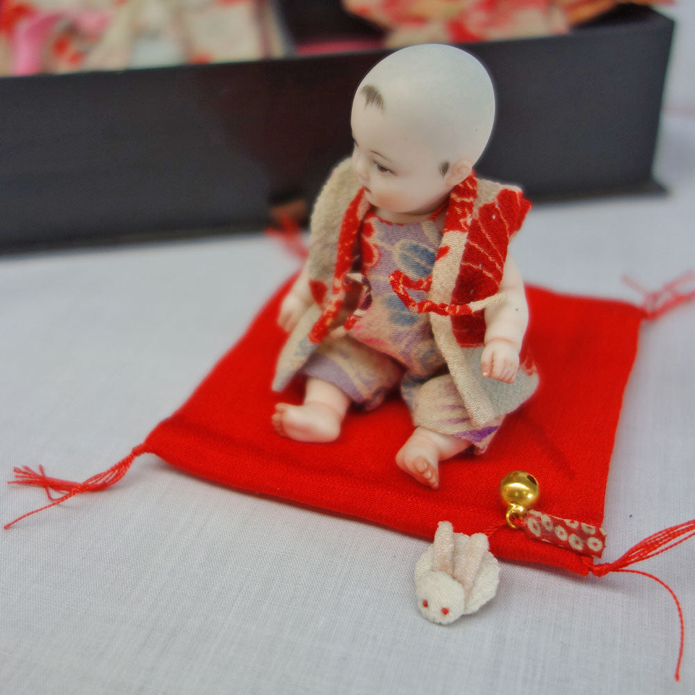 岡馬勲】箱入り赤ちゃん – 工房イクコオンラインショップ